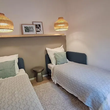 Mit 180° Meerblick Dobreć