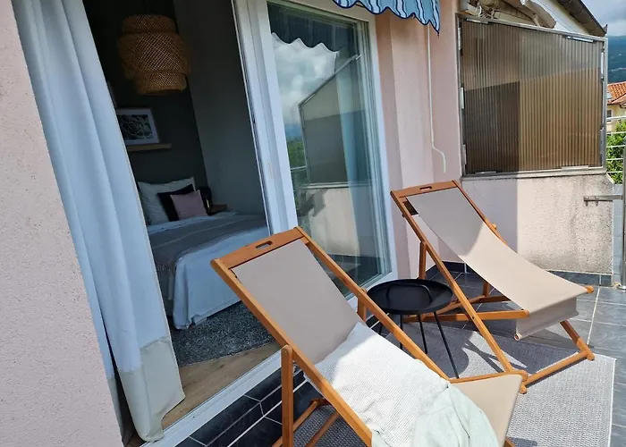 Lejlighed Mit 180° Meerblick Dobreć