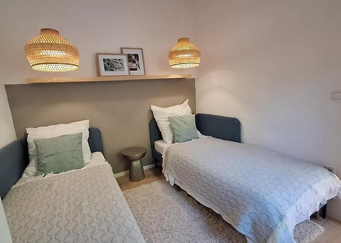 Mit 180° Meerblick Dobreć